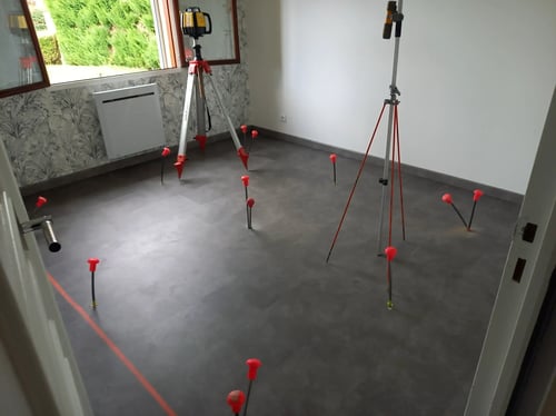 exemplo de uma intervenção realizada no quarto de uma habitação