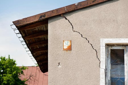 Fissuras diagonais