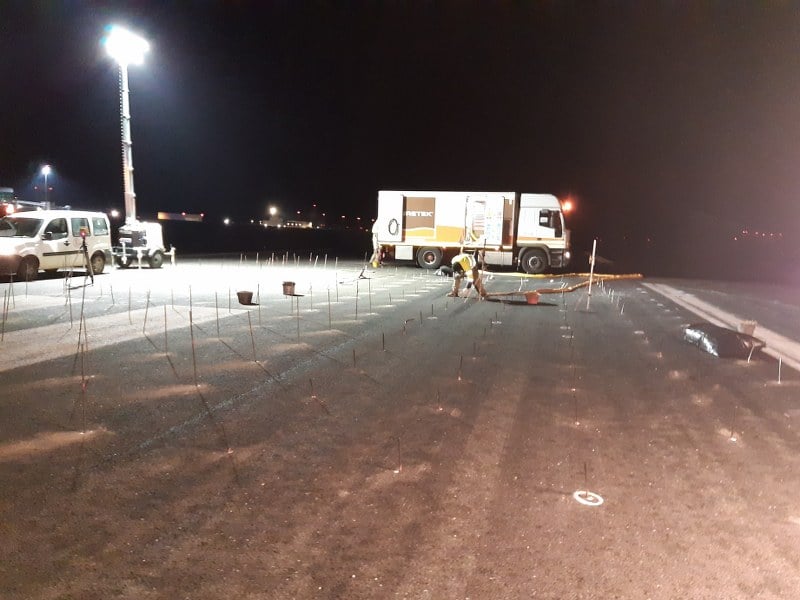 Intervenção para a estabilização do pavimento do aeroporto de Santiago