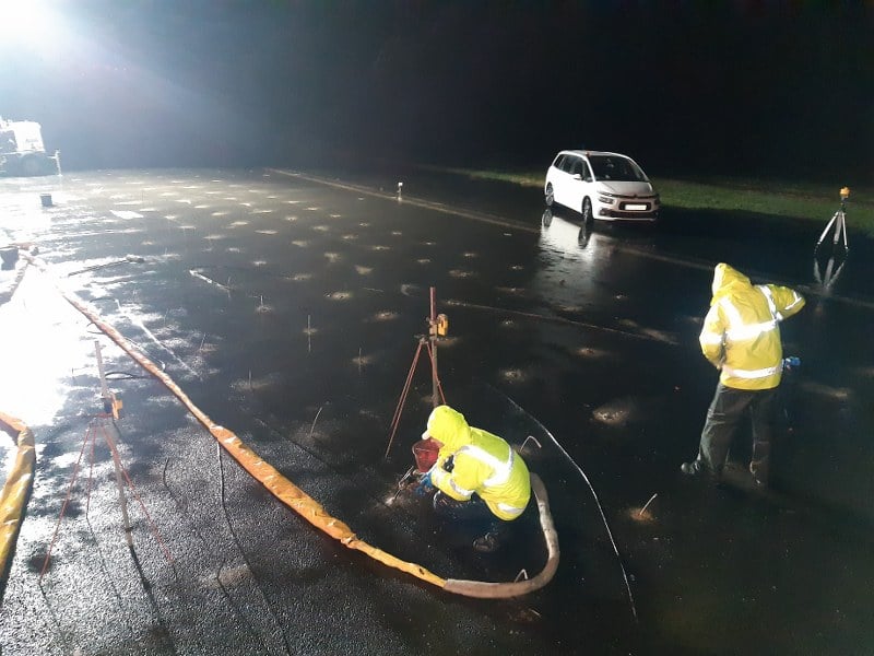 Intervenção para a estabilização do pavimento do aeroporto de Santiago