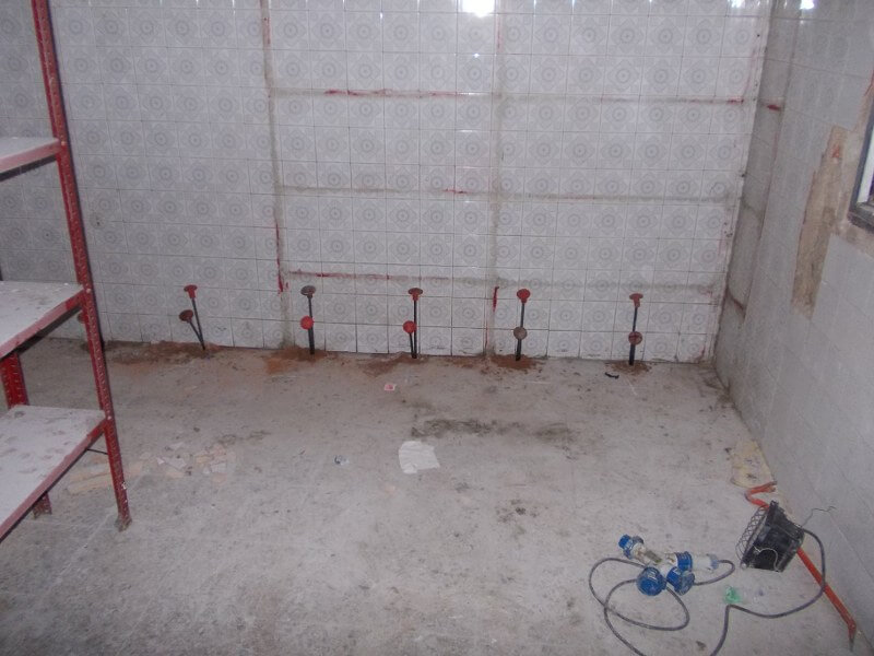 Pontos de injeção de resina
