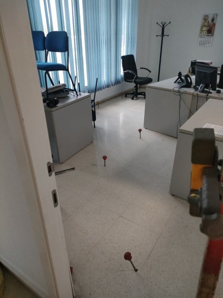 Injecções de resina no interior