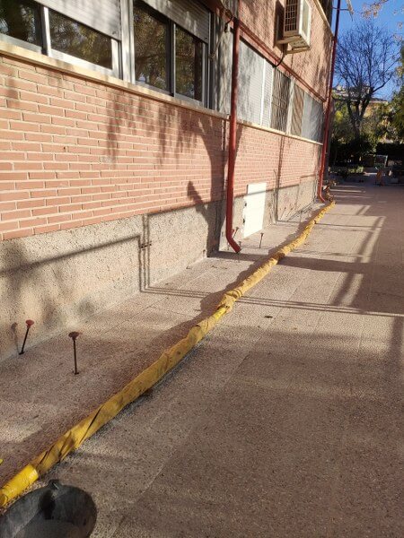 Injecções de resina no perímetro da escola