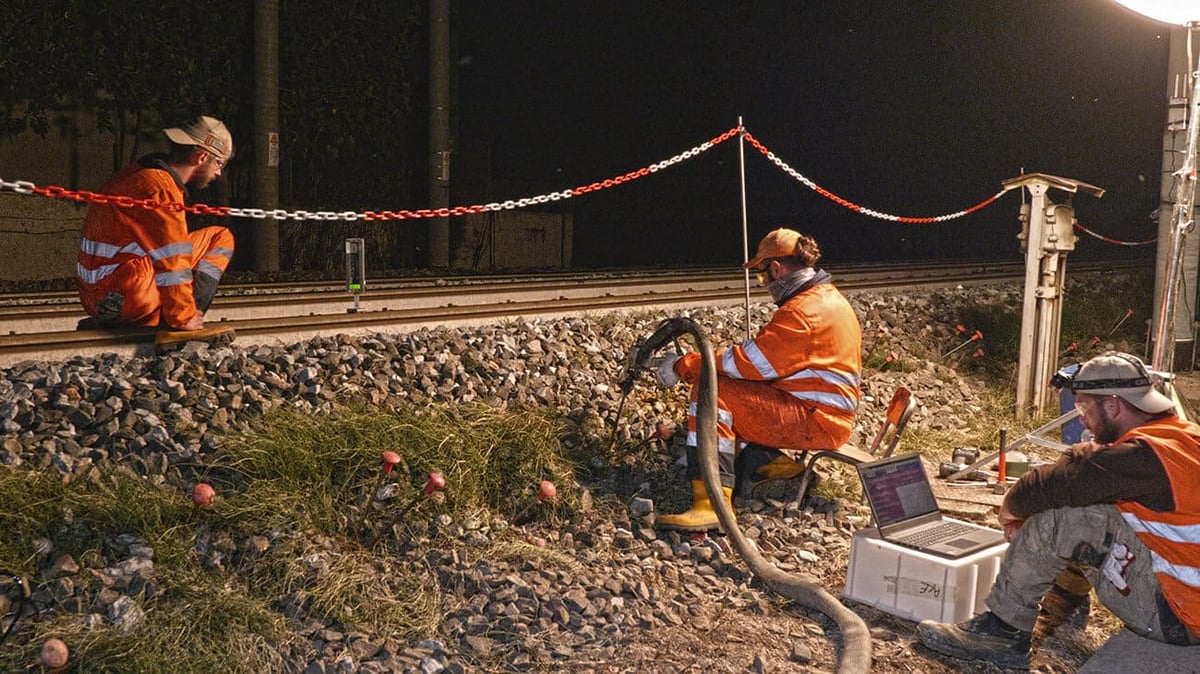 Perfuração de aterro ferroviário