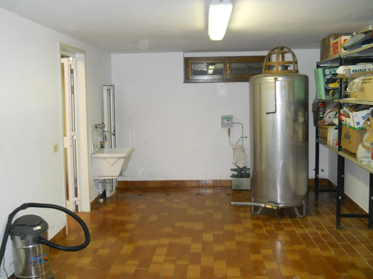 Impermeabilização de estrutura subterrânea em Serravalle Pistoiese