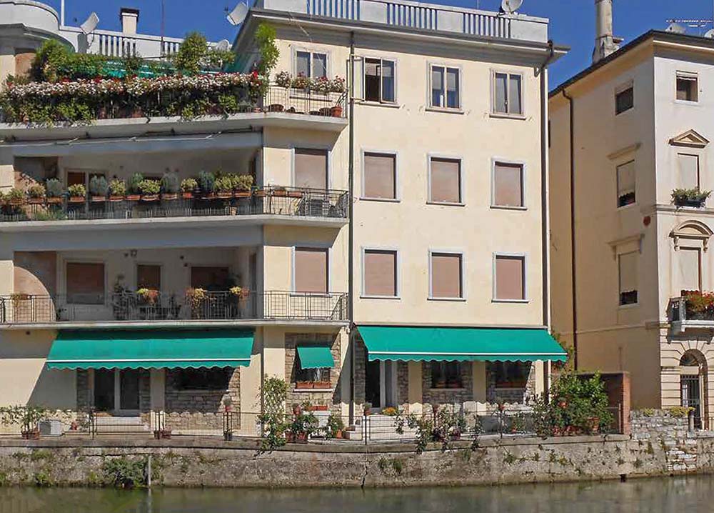 Consolidação de alvenaria num empreendimento em Treviso - Itália
